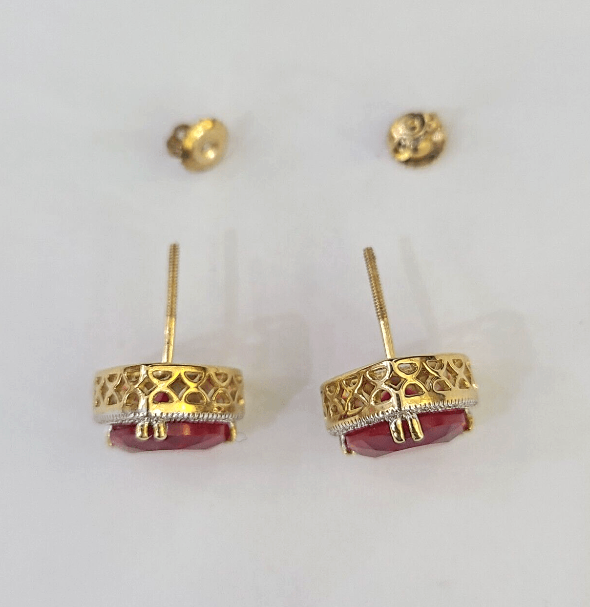 10k Yellow Gold Heart Diamond Earrings Real Screw - Back Women Men studs - GoldenlinQ